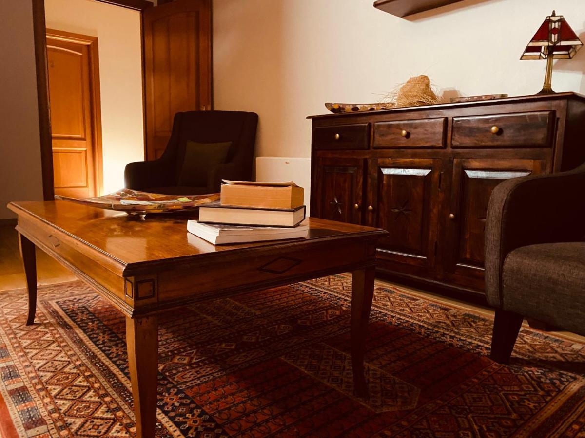 Hotel Scala San Giorgio à Osini Extérieur photo