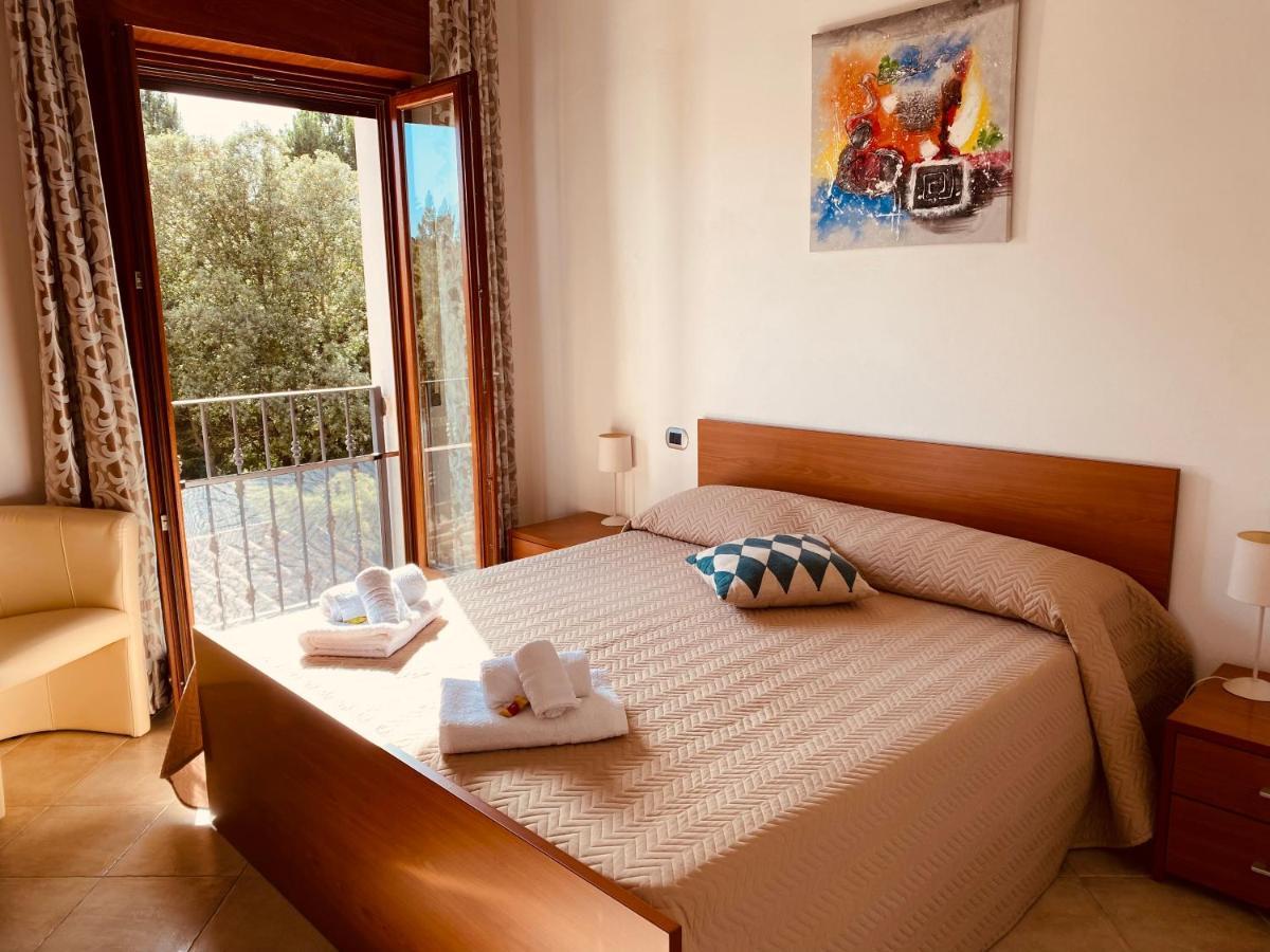Hotel Scala San Giorgio à Osini Extérieur photo
